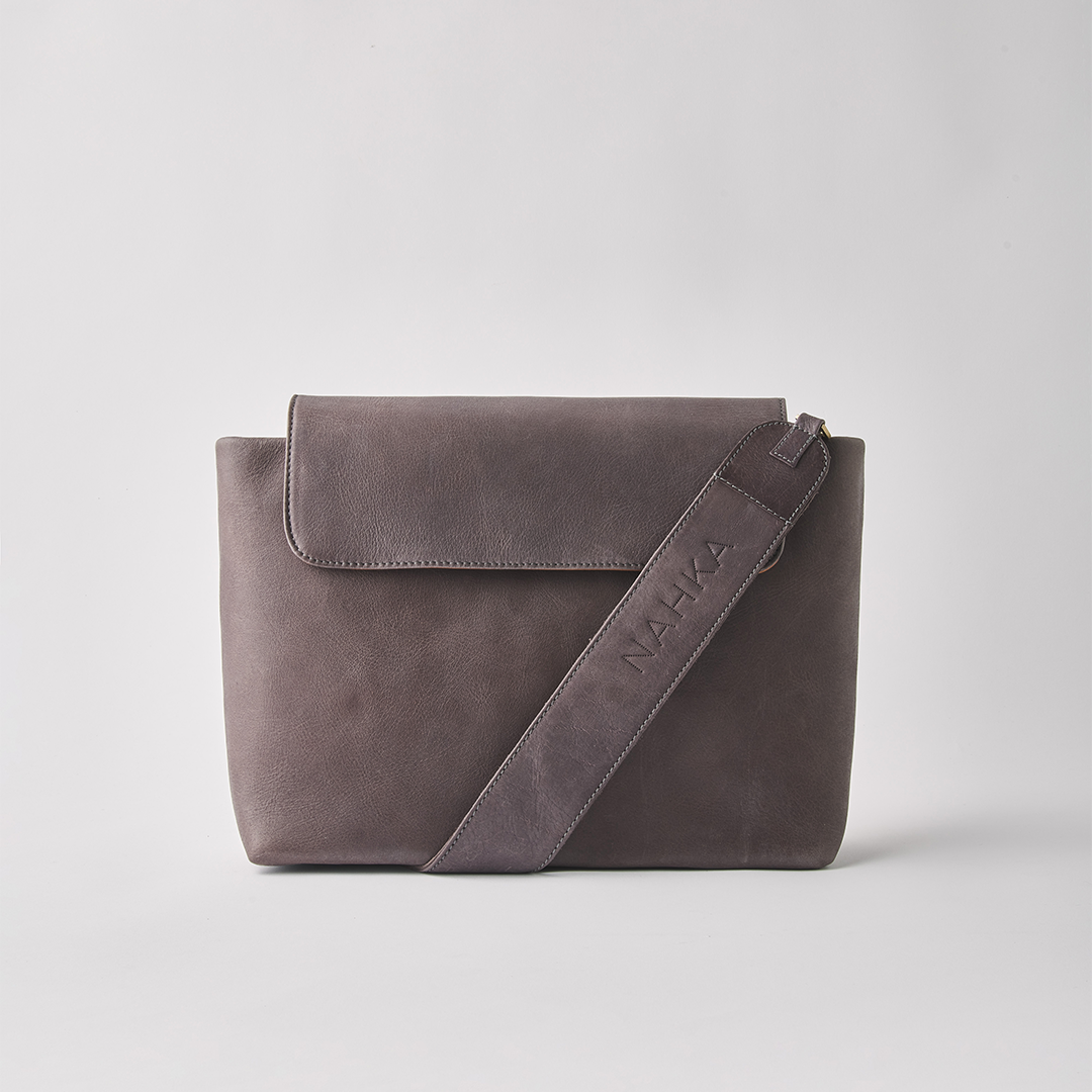 ELEA tote